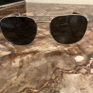 MEN GUCCI SHADES